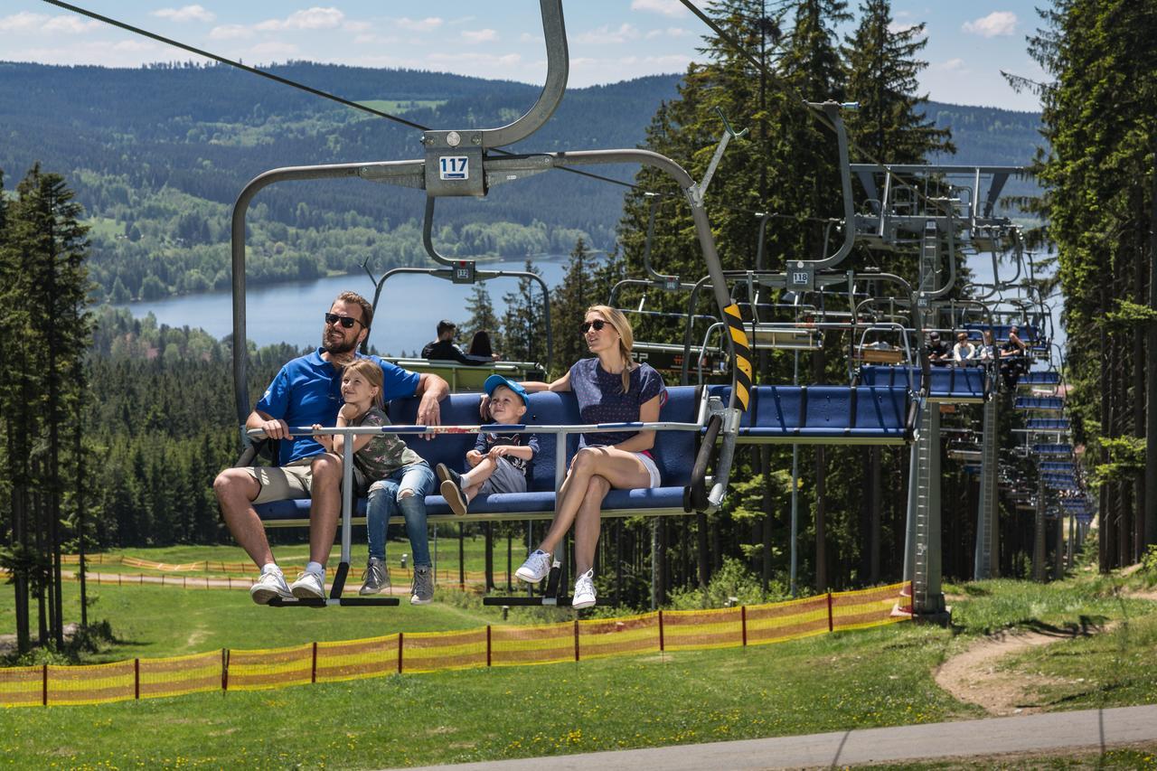 Chata Lanovka Hotel Lipno nad Vltavou Zewnętrze zdjęcie